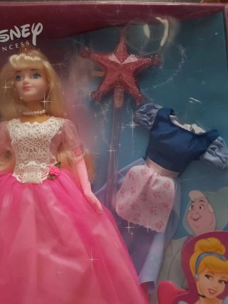 Barbie Principesse Disney: Cenerentola e Biancaneve