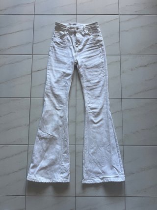 Pantalón campana blanco