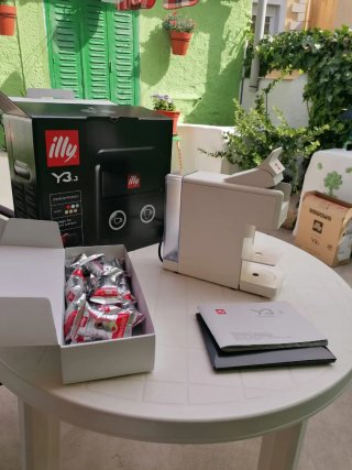 Cafetera Illy Y3.3 Iperespresso