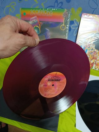 Lote Vinilos Scorpions: Fly to the Rainbow