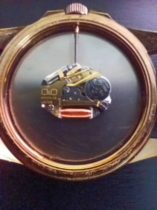 Orologio Q&Q by Citizen Dorato