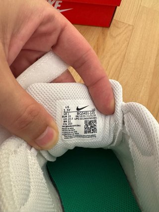 Zapatillas Nike Blancas y Azules