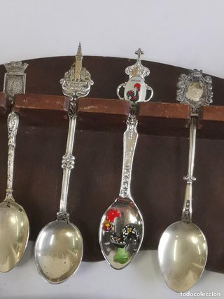 Collezione di 39 cucchiaini da caffè/dolce