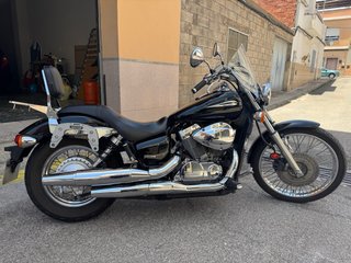 Honda Shadow Spirit 750 - Muy cuidada