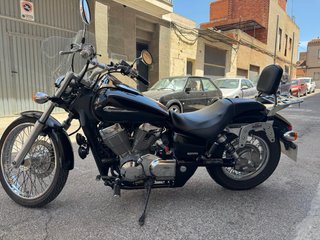 Honda Shadow Spirit 750 - Muy cuidada