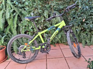 Bici infantil Rockrider ST500 20"