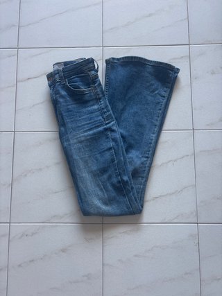 Pantalón campana azul