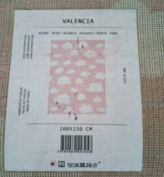 Alfombra infantil nubes rosa y blanco