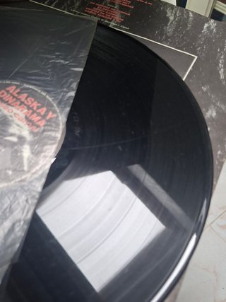 LP Alaska y Dinarama Deseo Carnal