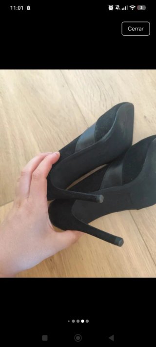 Zapatos de tacón negros