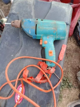 Taladro eléctrico con cable