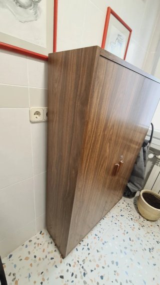 Armario de oficina de madera