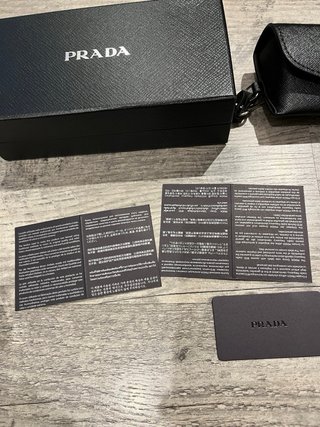 Occhiali da sole Prada neri