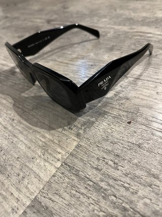 Occhiali da sole Prada neri