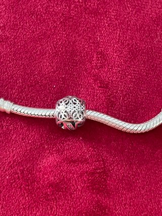 Charm letra N con circonitas