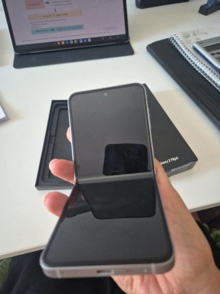 Samsung Z Flip 6 256GB Nero/Argento
