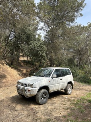 Nissan Terrano II