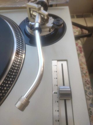 2 platos Technics SL-1200 MK2 perfectos.