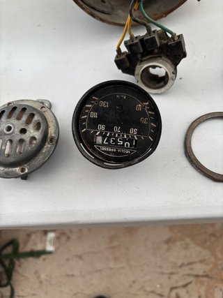 Faro de moto clásico