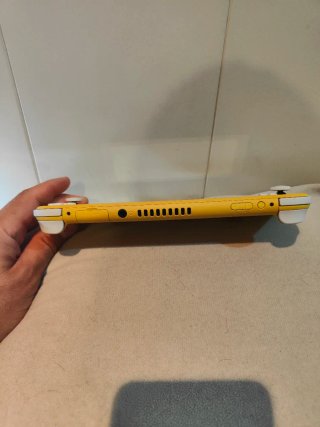 Nintendo Switch Lite + Cargador Original