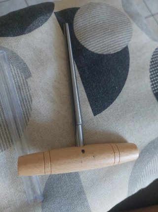 Alesatore per piroli violino