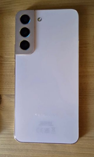 Samsung S22