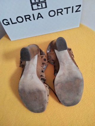 Sandalias Gloria Ortiz Ante Talla 38
