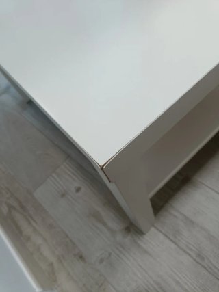 Mesa auxiliar Ikea blanca
