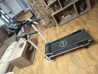 Cinta de correr Cecotec 1000W