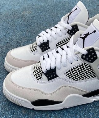 Jordan 4 Retro Talla 44