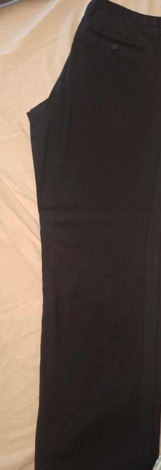 Traje de hombre negro
