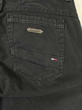 Pantalón vaquero Tommy Hilfiger Denim negro