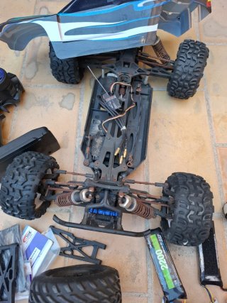 Coches radiocontrol y accesorios