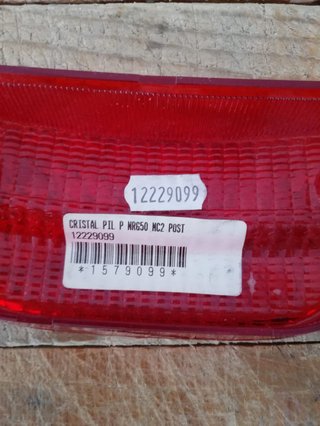 Tulipa Piloto Trasero Piaggio NRG MC2 Homologada