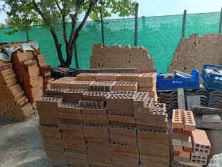 Ladrillos de construcción nuevos
