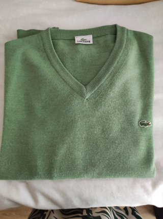 Jersey verde Lacoste V-neck, talla 6