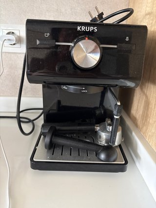 Cafetera Krups Negra