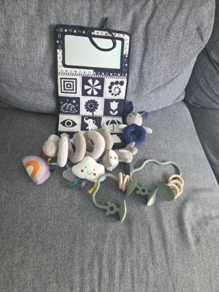 Pack Juguetes Trona y Carrito Bebé y sensorial