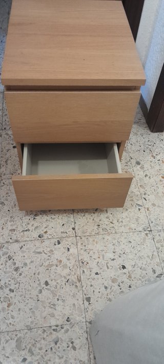 Mesita de noche Ikea Malm Madera Clara