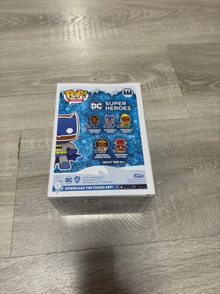 Funko Pop! DC Super Heroes 444 Gingerbread Batman