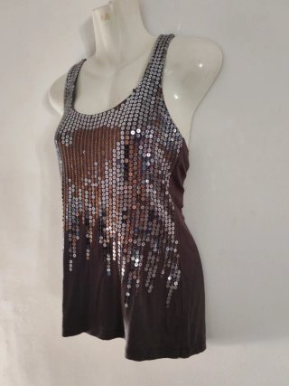Camiseta de tirantes con lentejuelas