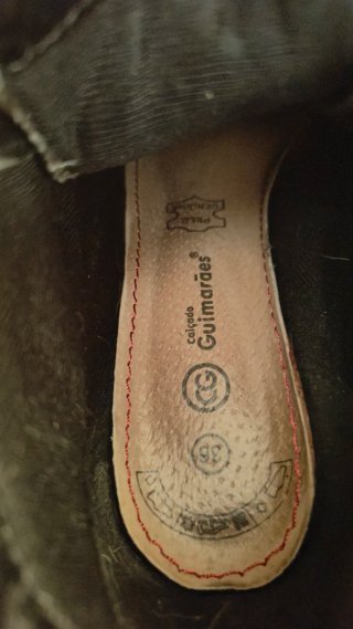 Botines negros con plataforma y tacón