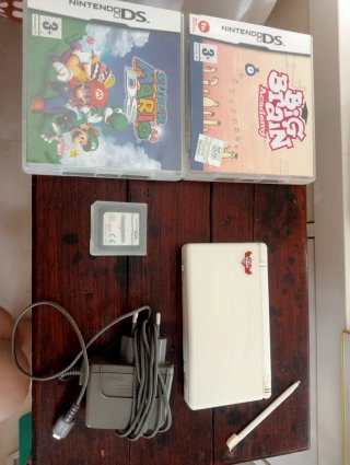 Pack Nintendo DS Lite Blanca + 3 Juegos