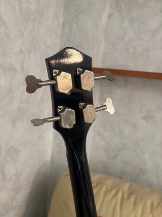 Bajo Eléctrico Egmond Vintage