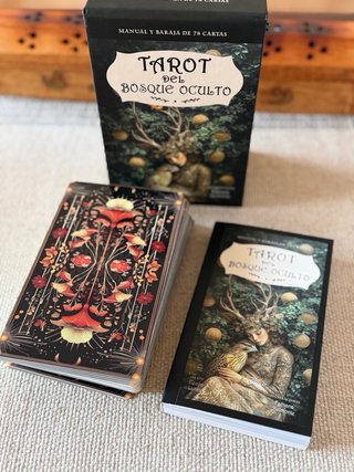 Tarot del Bosque Oculto