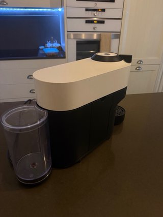 Cafetera Nespresso Vertuo Pop