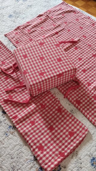 Porta pane tessuto quadretti rossi e cuori