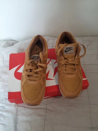 Zapatillas Nike Air Span II. Talla 44 Mostaza