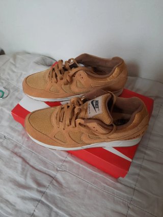 Zapatillas Nike Air Span II. Talla 44 Mostaza