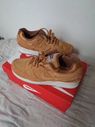 Zapatillas Nike Air Span II. Talla 44 Mostaza